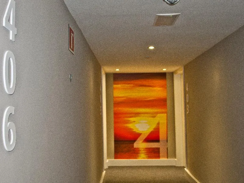 Lobby, BQ Apolo, Majorca