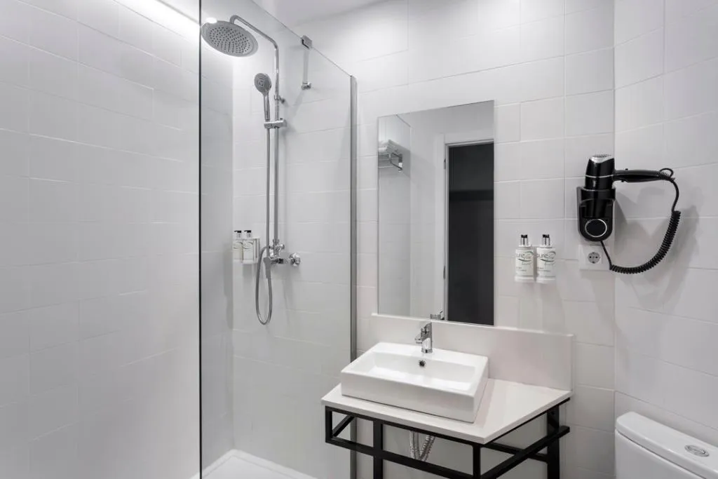 DOUBLE STANDARD Room, B&B HOTEL Barcelona Mollet, Barcelona