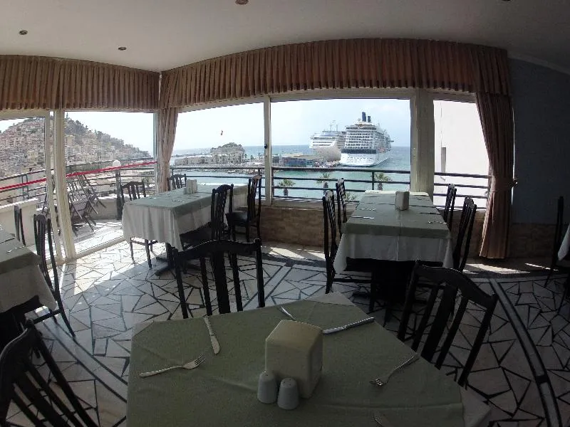 Restaurant, Surtel, Izmir