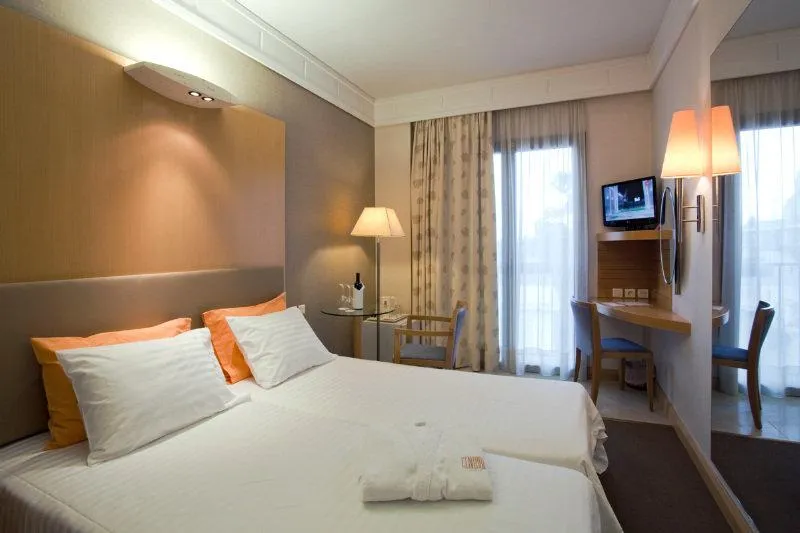QUADRUPLE STANDARD Room, Central Hotel, Athens
