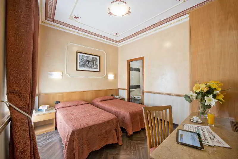 Room, Marco Polo, Rome
