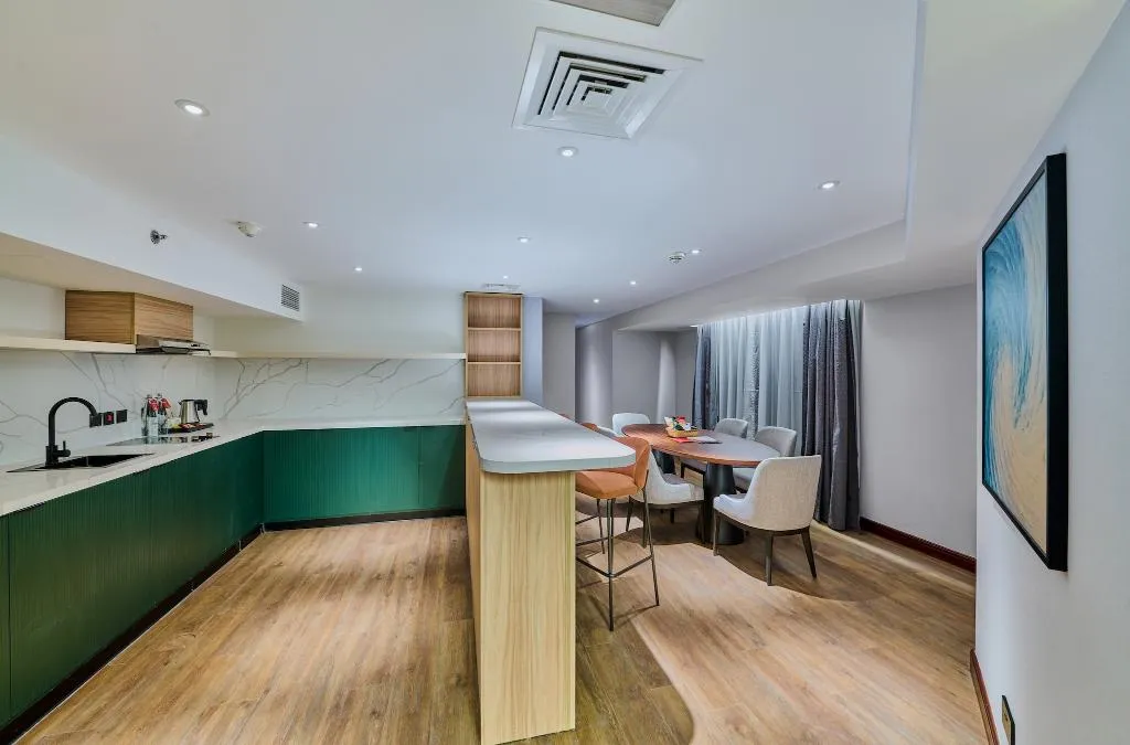 SUITE PENTHOUSE WITH VIEWS Room, Ramada Hotel & Suites by Wyndham JBR, Dubai