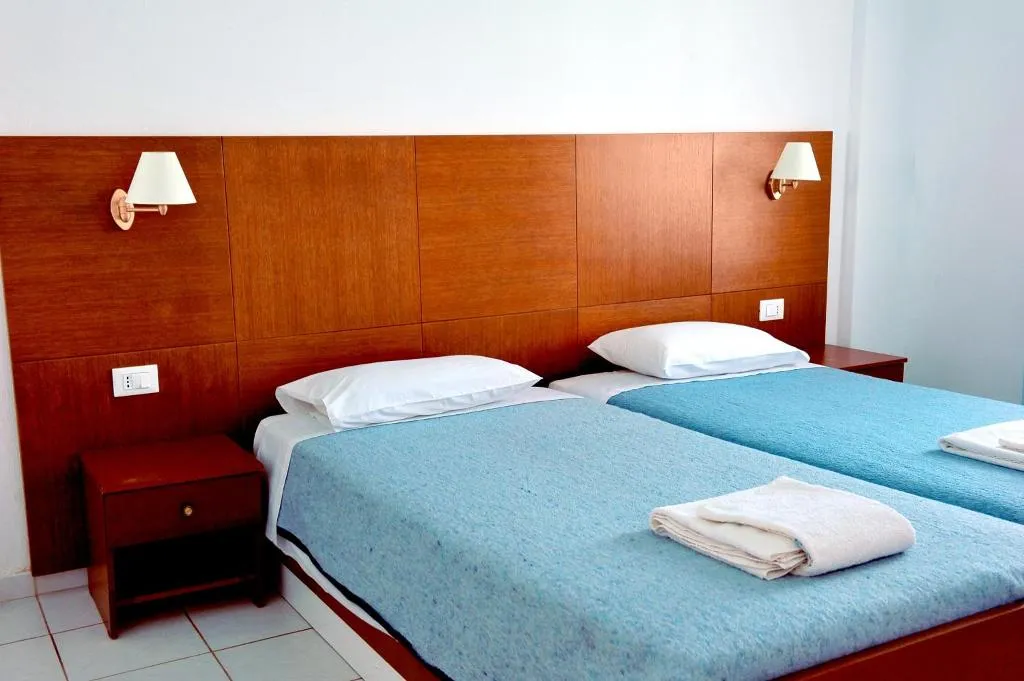 APARTMENT SEA VIEW Room, Mirabella Apartments, Crete