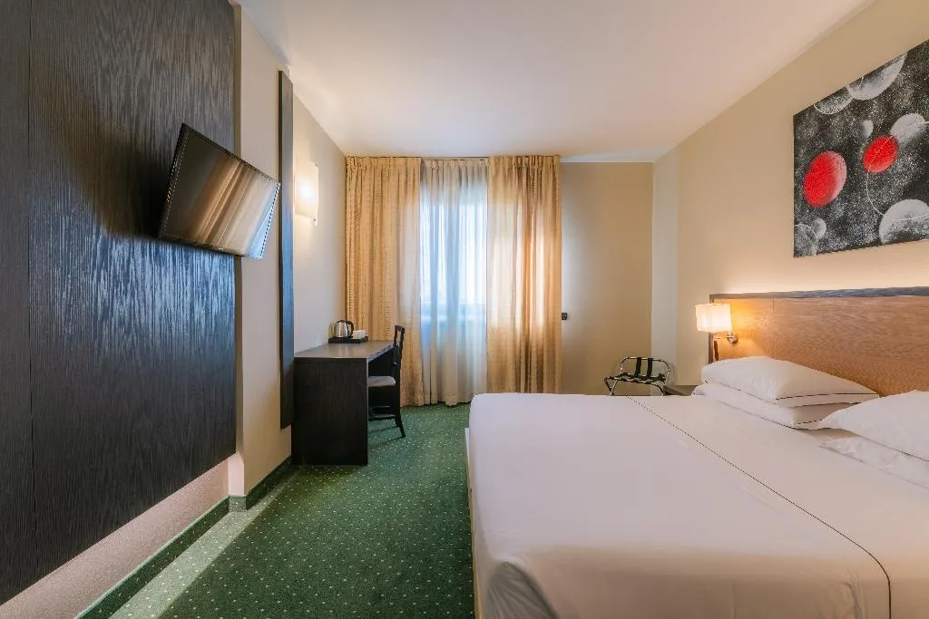 Room, Smart Hotel King, Milan