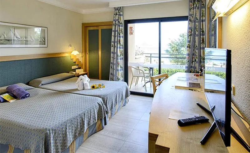 Room, PortBlue Club Pollentia Resort & Spa, Majorca