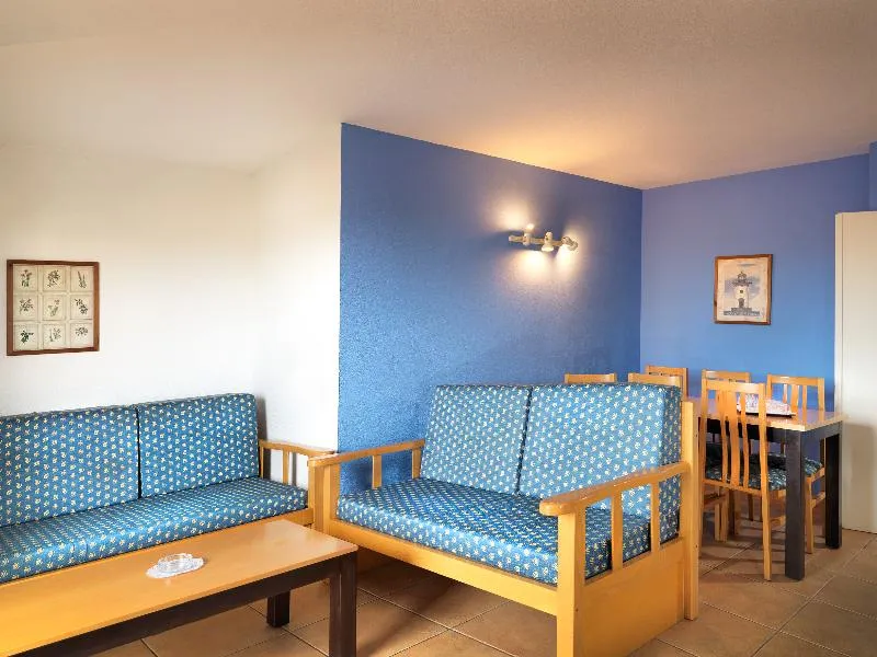 APARTMENT CAPACITY 7 THREE BEDROOMS Room, Oro Blanco Apartments, Tenerife