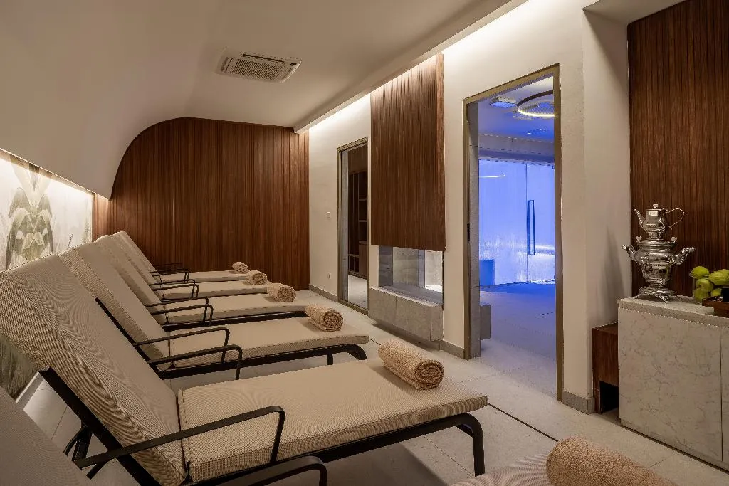 Sports and Entertainment, Radisson Blu Hotel Florence, Florence