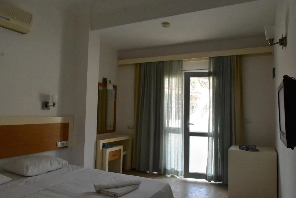 Room, Konfor Suite Otel, Dalaman