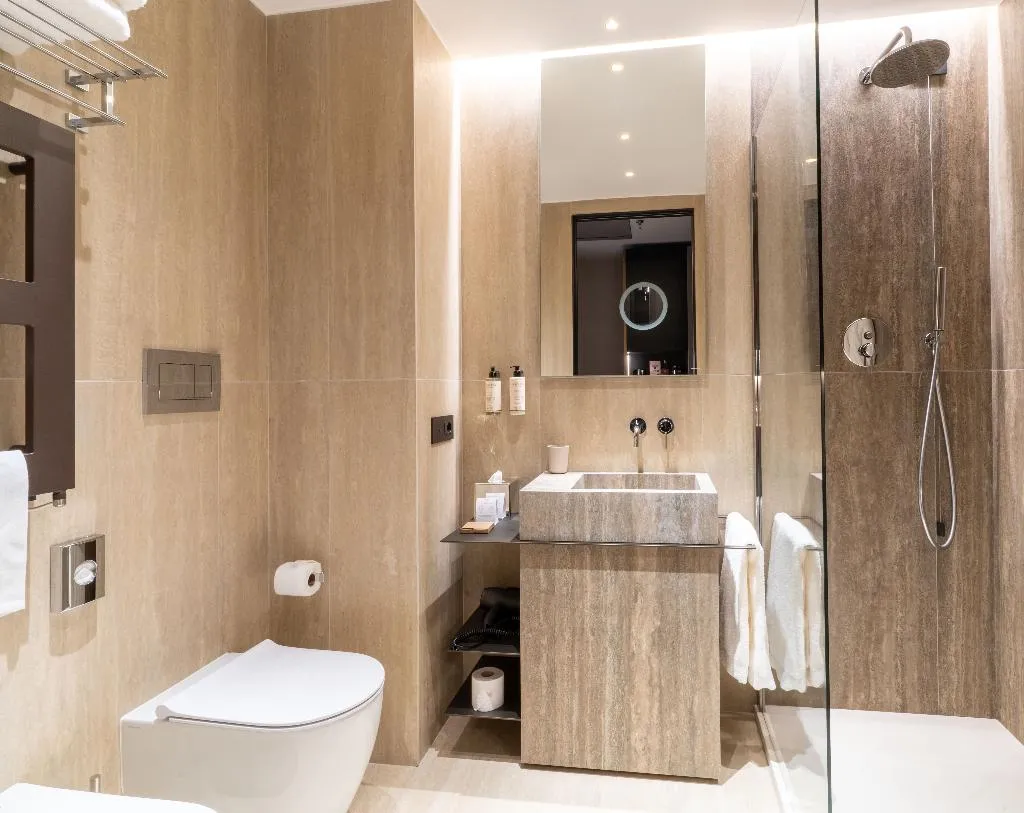 DOUBLE SUPERIOR Room, Hotiday Roma Trevi, Rome