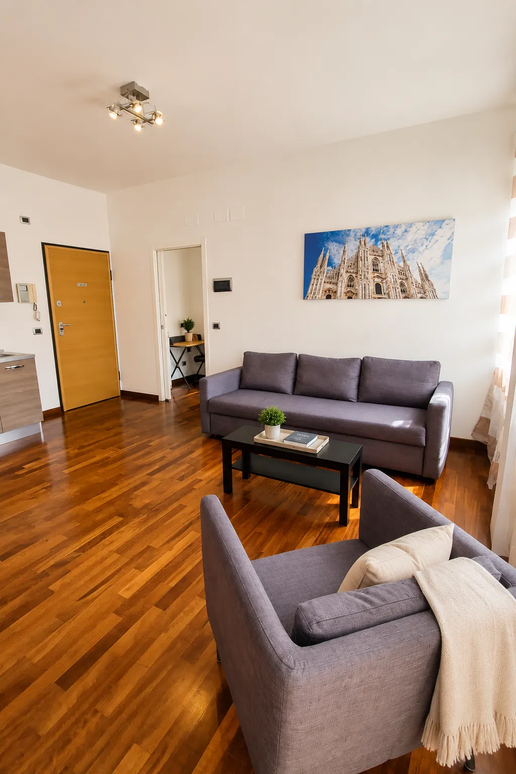 APARTMENT EXECUTIVE Room, Style Homes, Milan