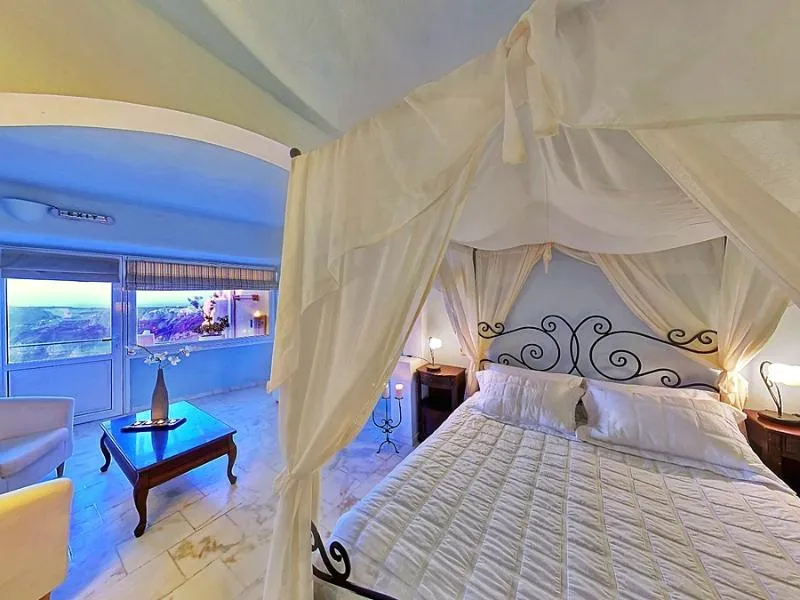 SUITE STANDARD Room, Suites of the Gods Cave Spa, Santorini