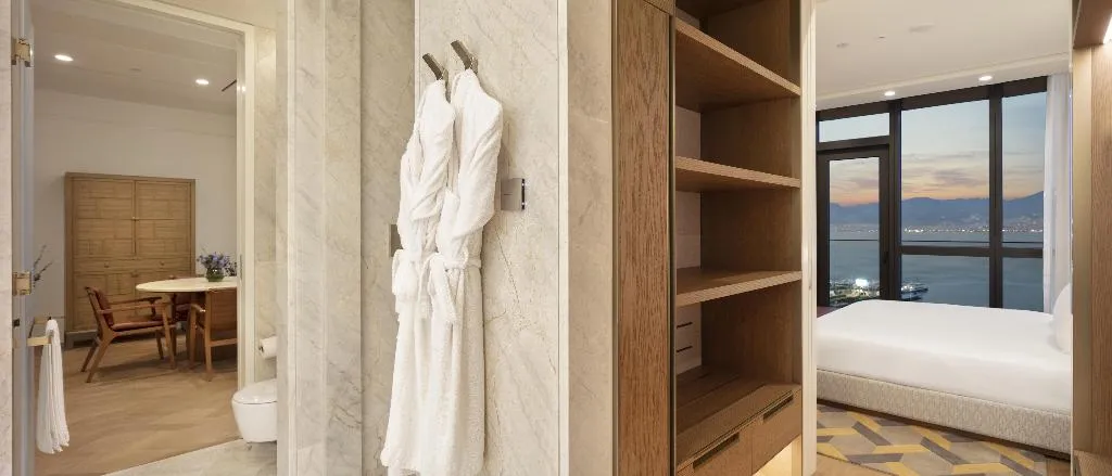 SUITE STANDARD Room, Grand Hyatt Izmir Istinyepark, Izmir
