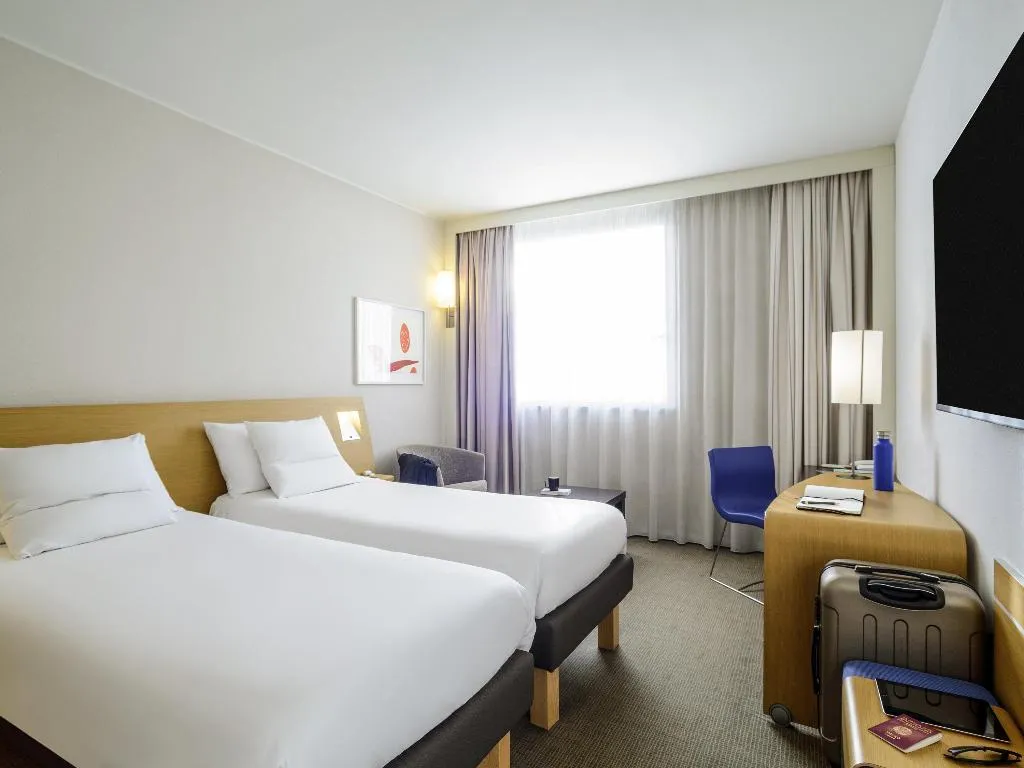 Double or Twin SUPERIOR Room, Novotel Milan Malpensa Airport, Milan