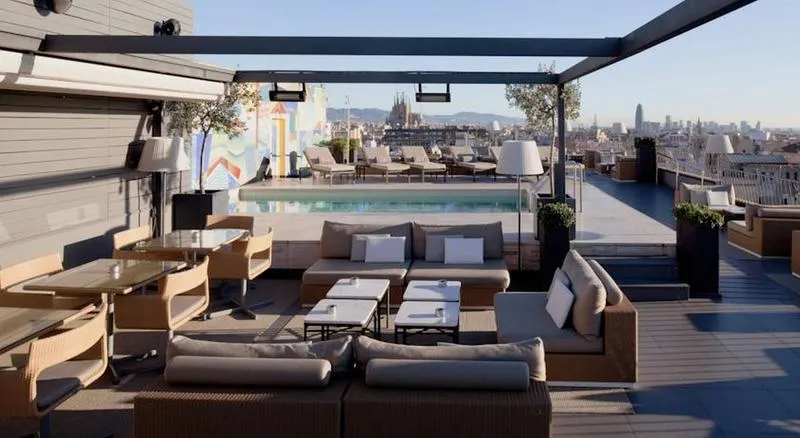 Pool, Majestic Residence, Barcelona