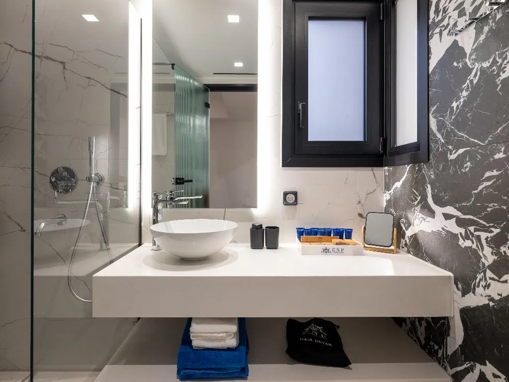 SUITE CLASSIC Room, Captain Napoleon Paterakis CNP Luxurious Suites, Crete