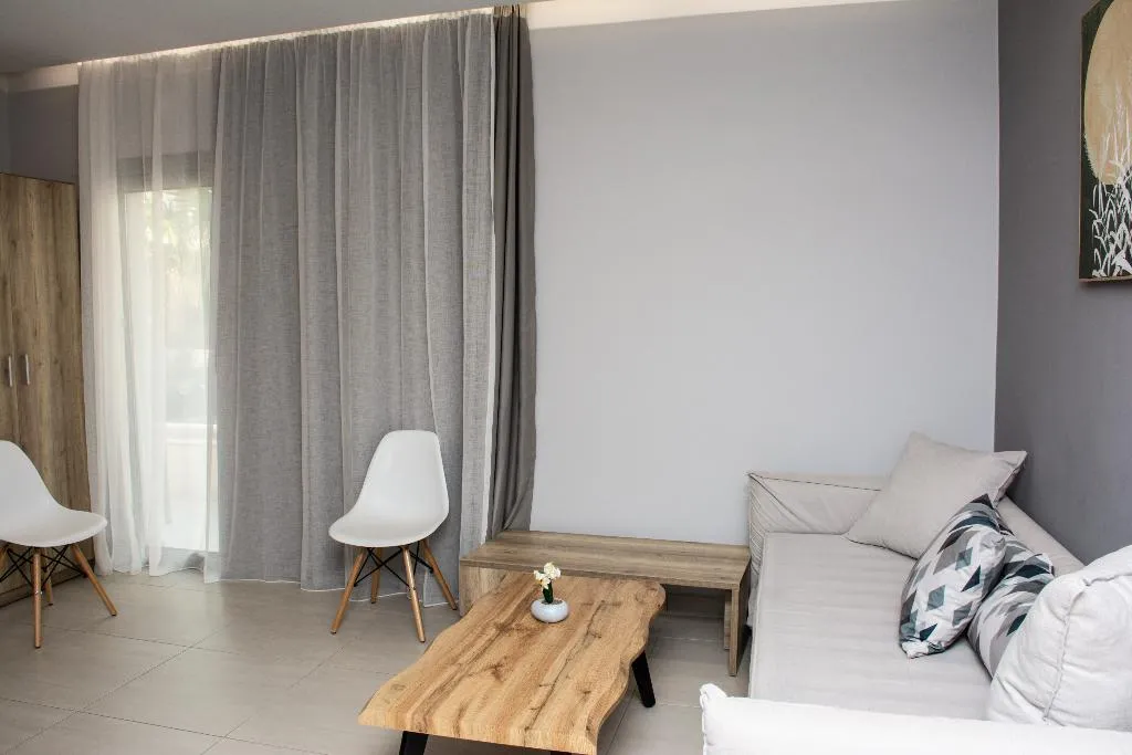 FAMILY ROOM CAPACITY 5 TWO BEDROOMS Room, Saint George Gournes Bay, Crete
