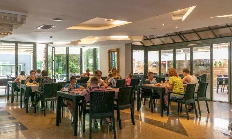 Terrace, Lara Park Hotel, Antalya