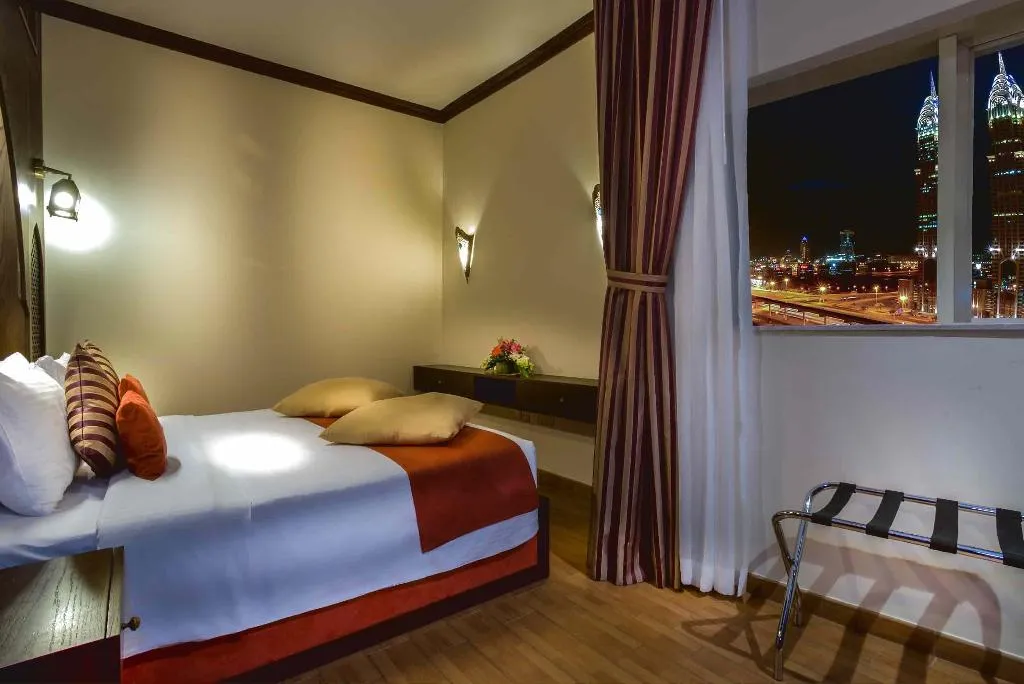 SUITE CLASSIC ONE BEDROOM Room, First Central Hotel Suites, Dubai