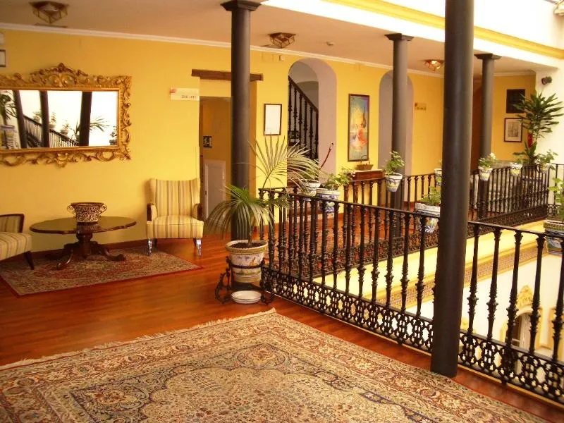 Lobby, Abanico, Seville