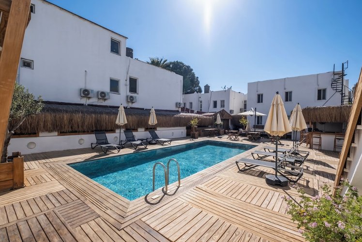 Costa Viva Bodrum, Bodrum