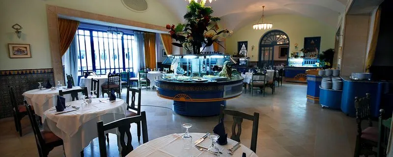Restaurant, Diar Lemdina, Tunisia