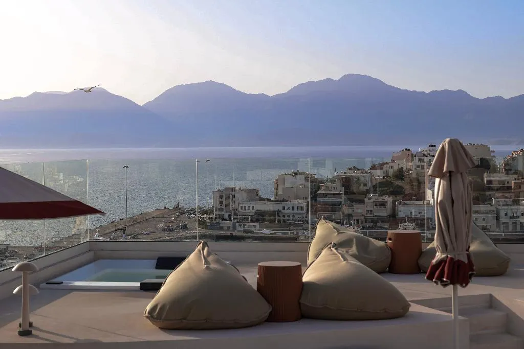 Pool, Mistral Bay, Crete