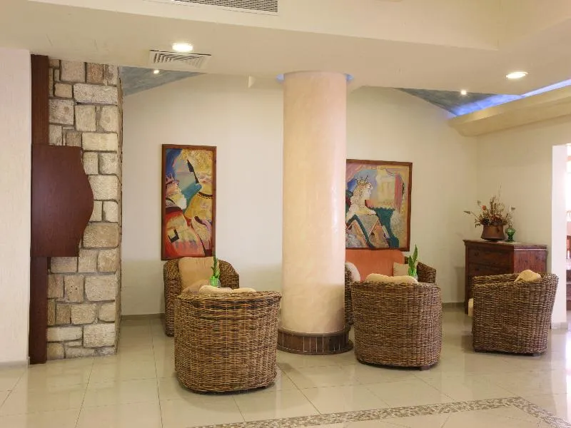 Lobby, Veronica, Cyprus