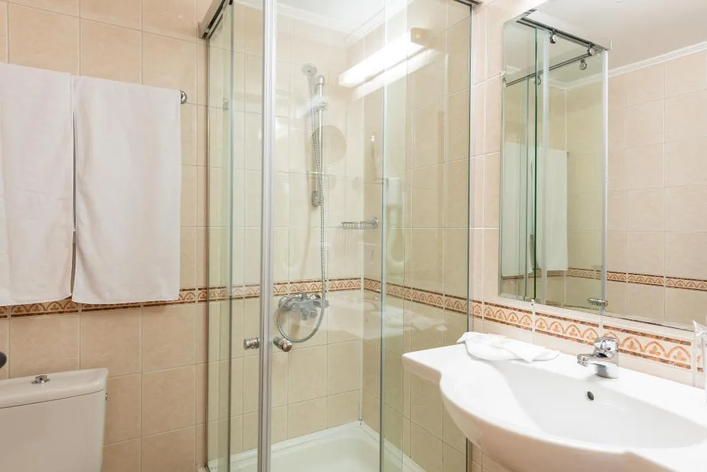 SINGLE SIDE SEA VIEW Room, Burgas Beach, Bourgas