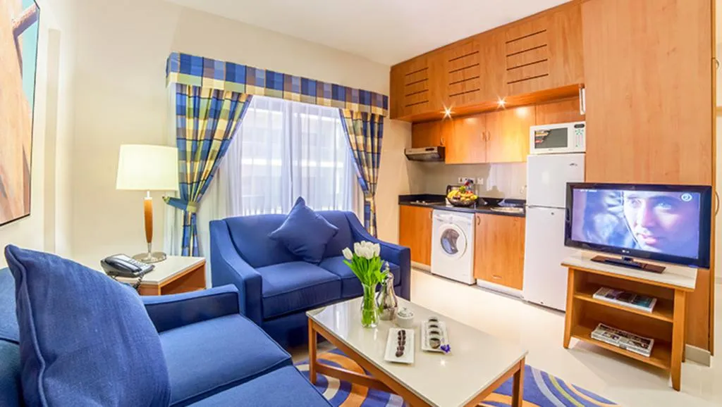 APARTMENT THREE BEDROOMS Room, Golden Sands 10, Dubai