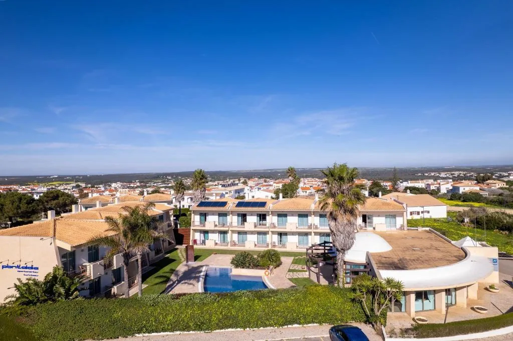 APARTMENT WITH VIEWS Room, Pontalaia, Algarve