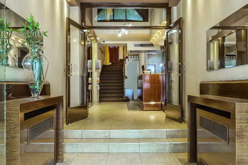 Lobby, Aegeon, Halkidiki