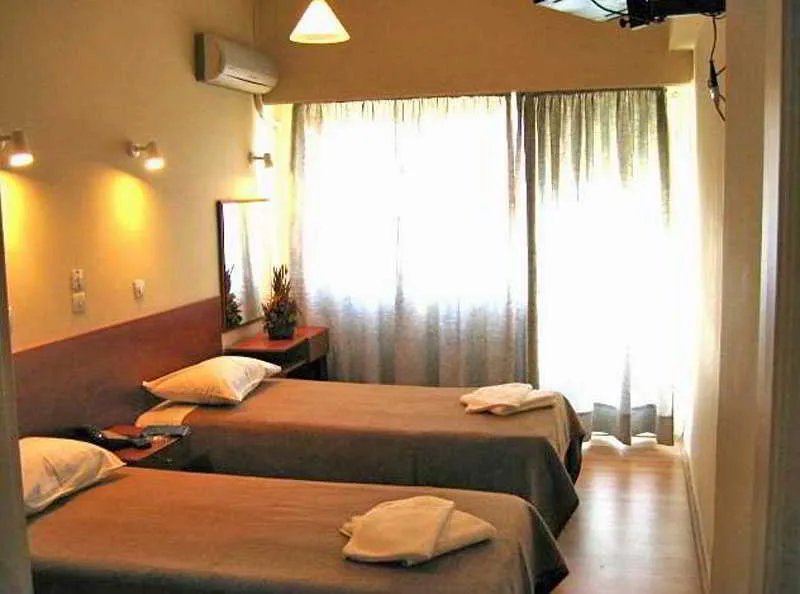 Room, Aristoteles, Athens