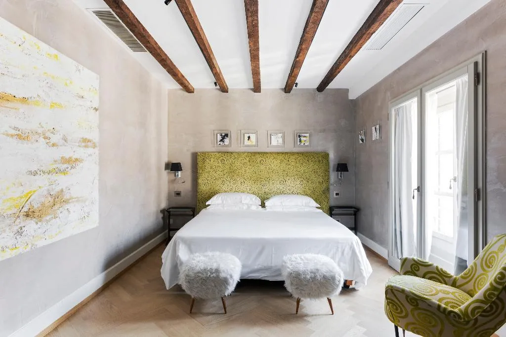 DOUBLE SINGLE USE DELUXE Room, Galleria Vik Milano - Townhouse Galleria - SLH, Milan