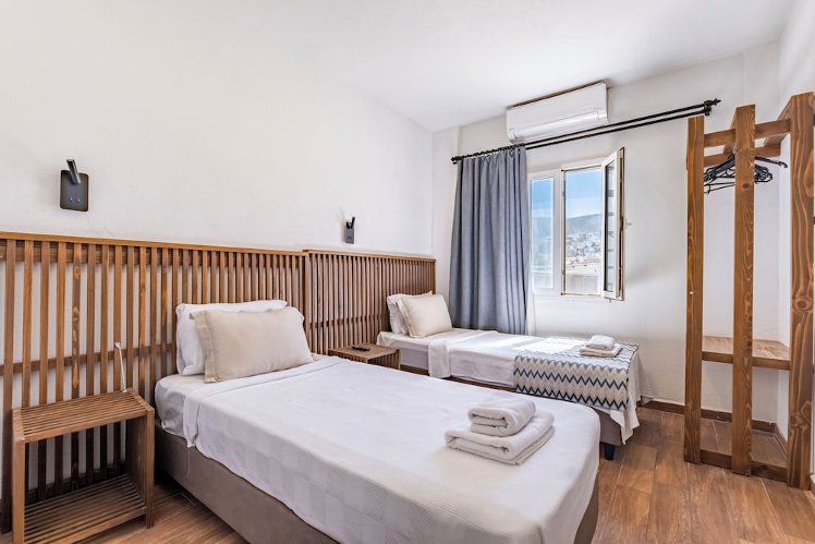 Costa Viva Bodrum, Bodrum