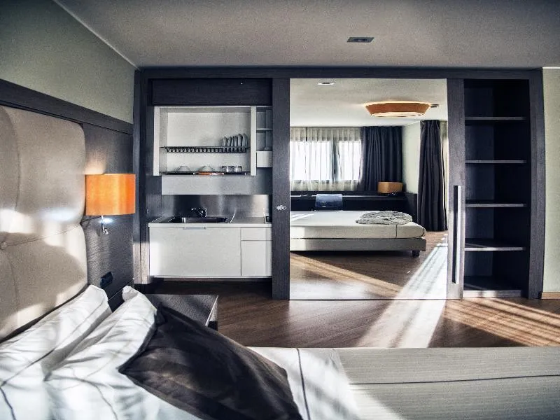 SINGLE SUPERIOR Room, Acca Palace, Milan