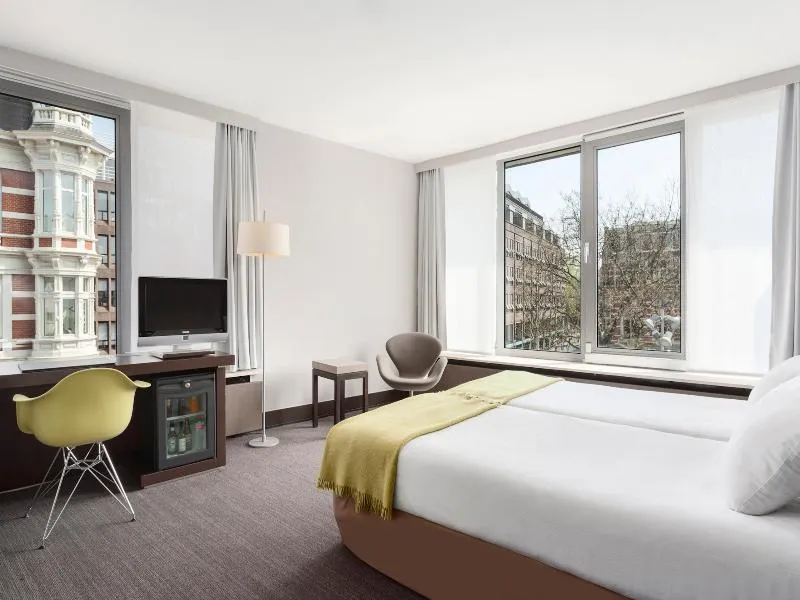 DOUBLE SUPERIOR WITH VIEWS Room, NH Amsterdam Caransa, Amsterdam