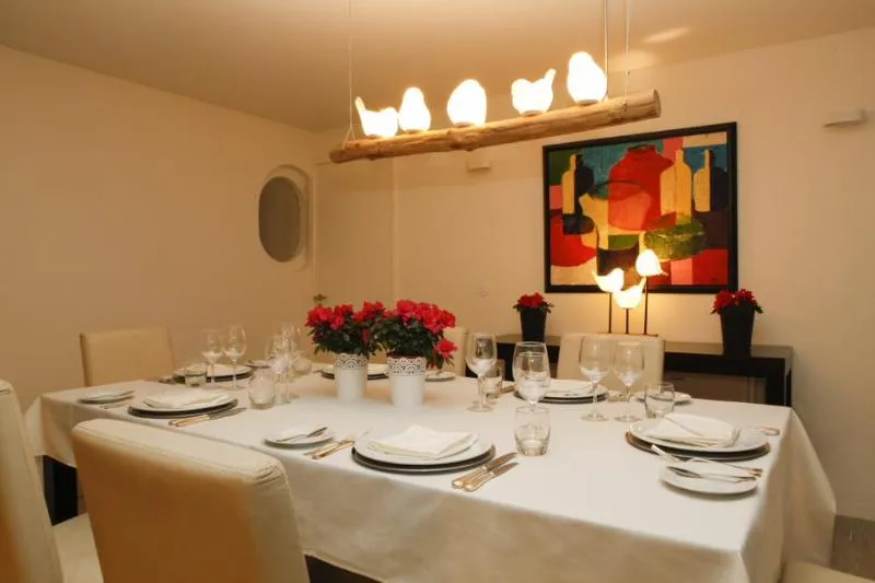 VILLA SUPERIOR Room, Casa Palmela - Small Luxury Hotels & Villas, Lisbon