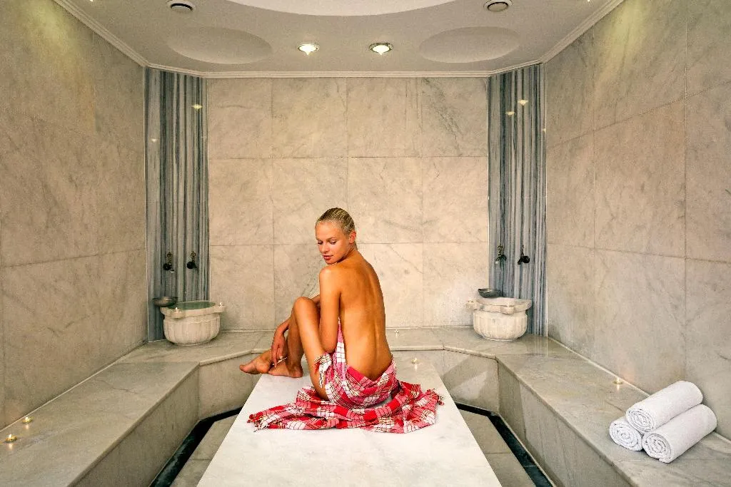 Sports and Entertainment, Crowne Plaza Antalya, Antalya