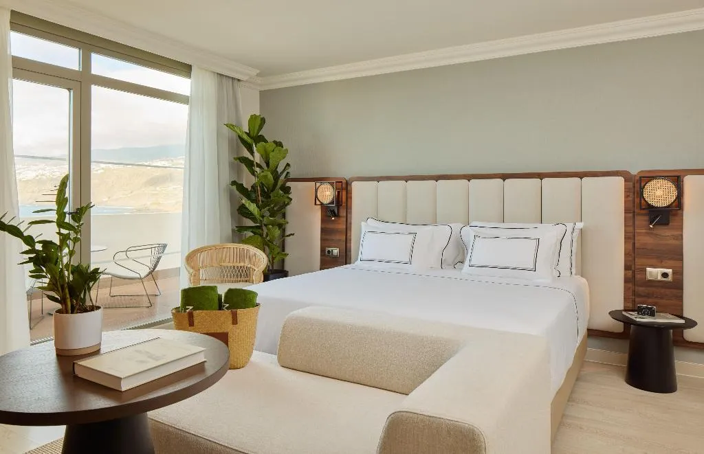 Double or Twin SEA FRONT Room, Meliá Costa Atlantis Tenerife, Tenerife