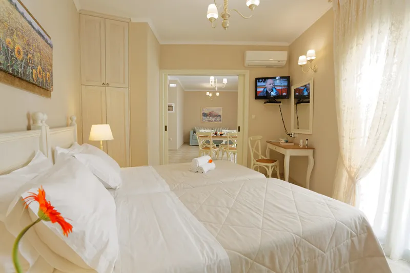 JUNIOR SUITE STANDARD Room, Ionia Suites, Crete