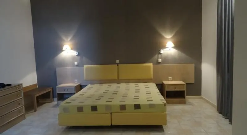 Room, Eva's Rooms, Rhodes