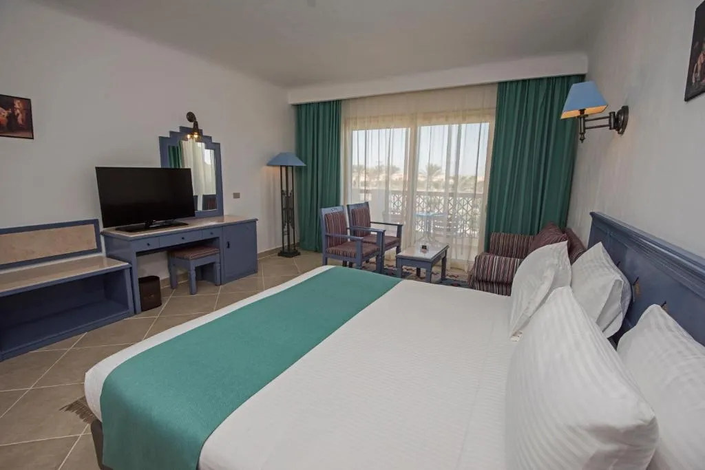 FAMILY ROOM STANDARD Room, Sunrise Royal Makadi Resort, Red Sea Riviera