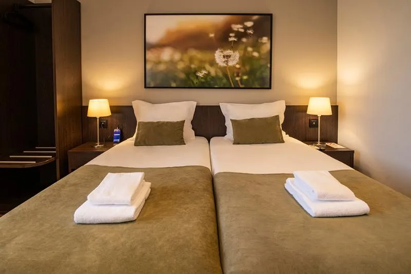 TWIN BASIC Room, Riversuites, Porto
