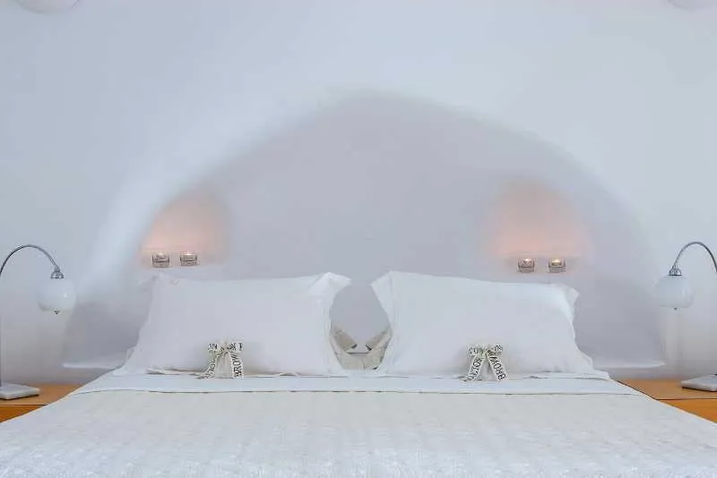 Room, Aliko Luxury Suites, Santorini