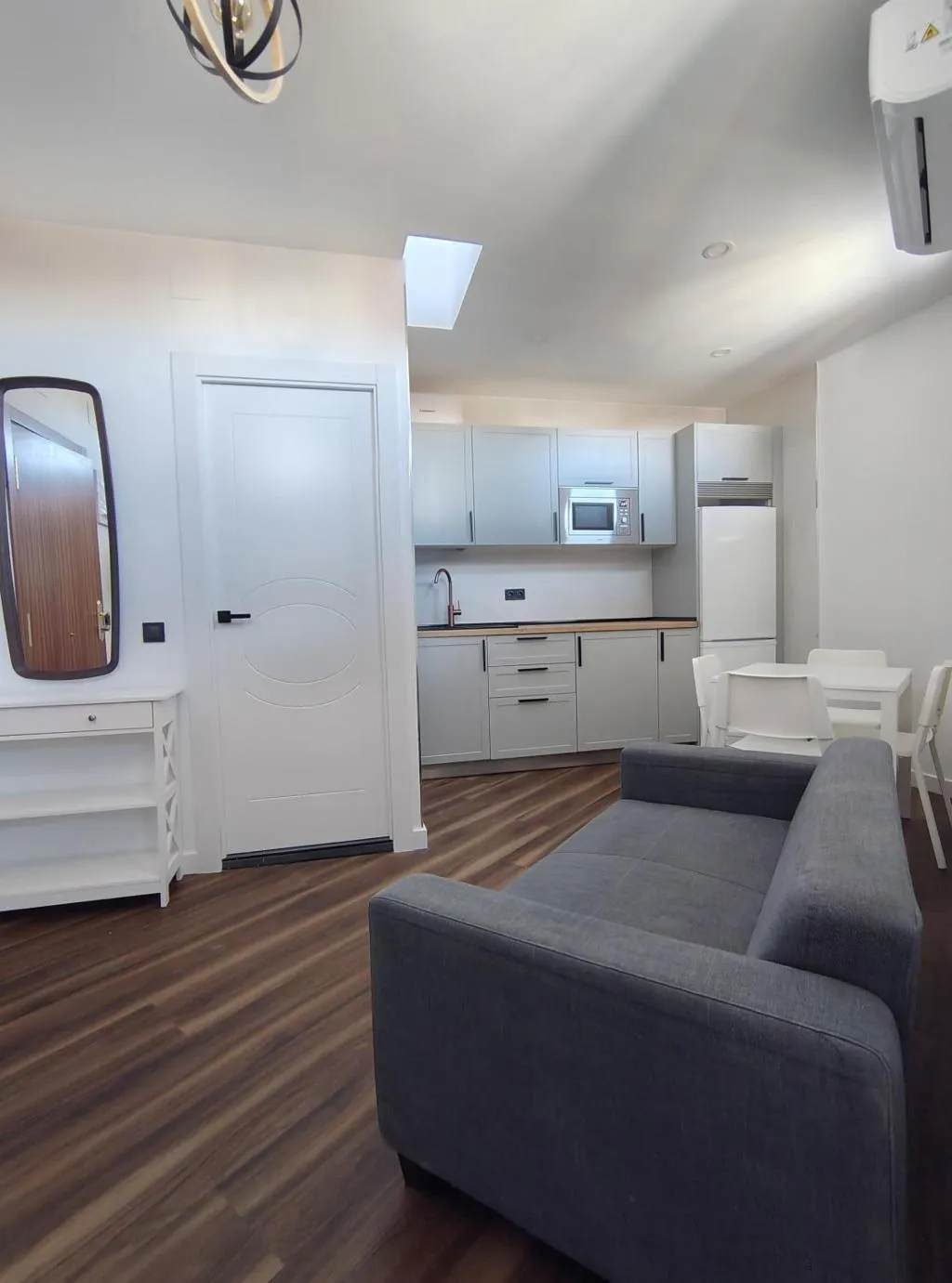 STUDIO DELUXE Room, Hostal Jq Madrid 1, Madrid
