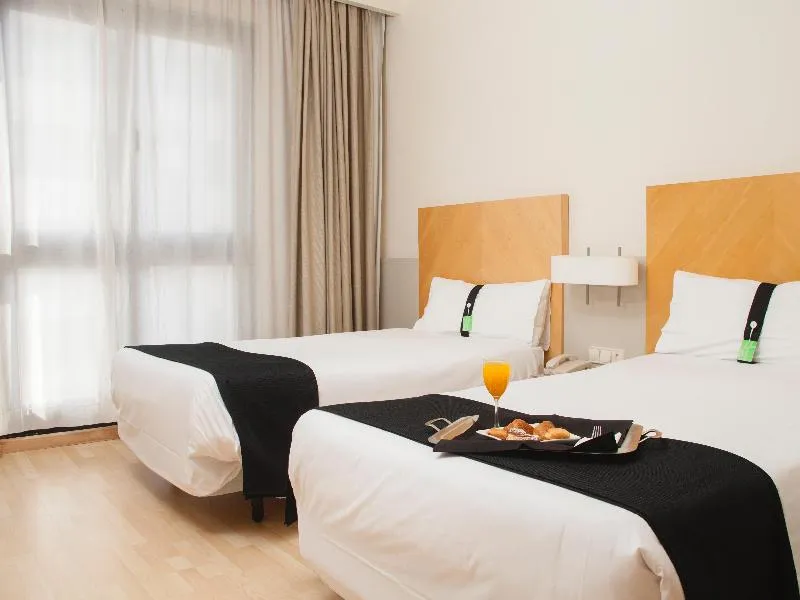 QUADRUPLE STANDARD Room, Alameda Plaza, Valencia