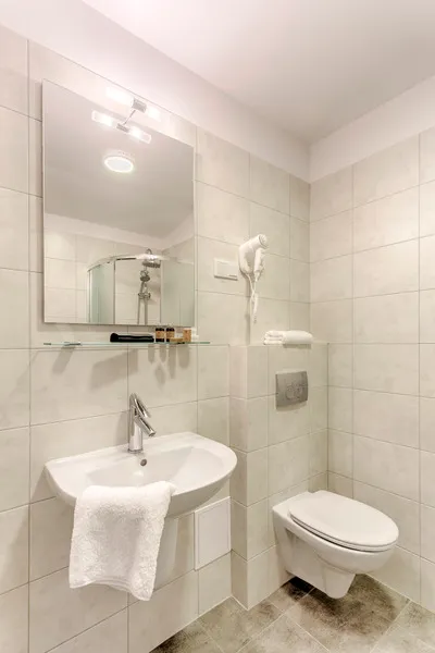 TRIPLE GARDEN VIEW Room, Zulian Aparthotel by Artery Hotels, Krakow