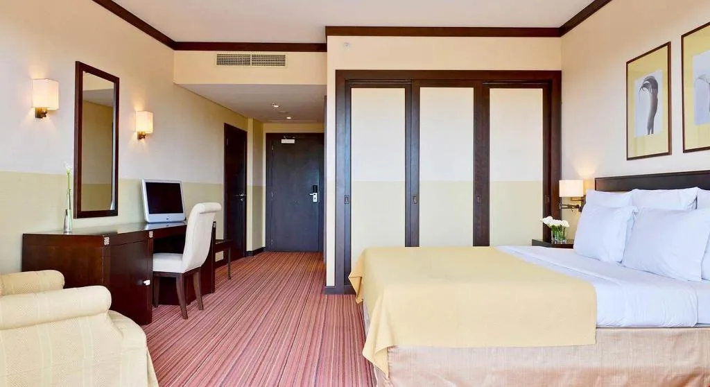 Double or Twin DELUXE GARDEN VIEW Room, Pestana Vila Sol Golf - Vilamoura, Algarve