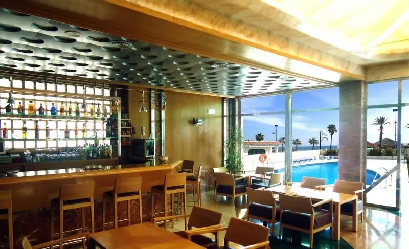 Bar, Isabel, Costa Del Sol