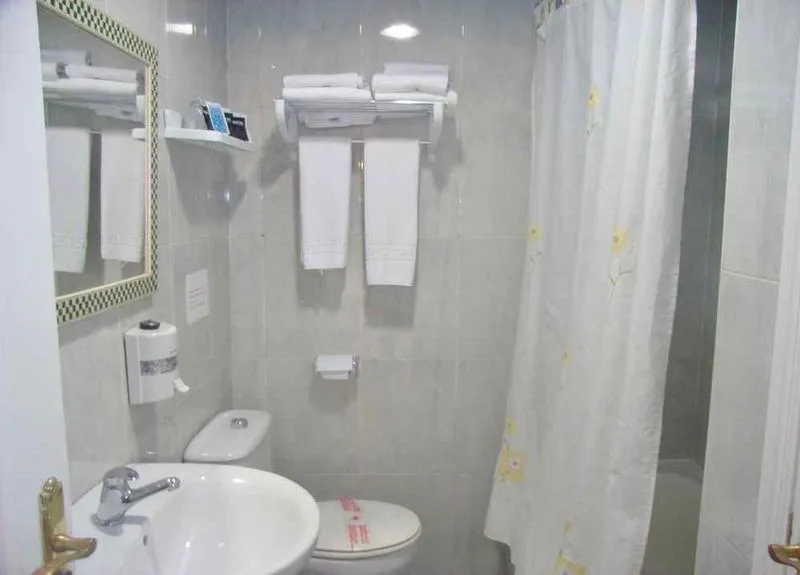Room, Hostal Dianes, Costa Del Sol